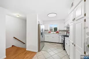 5 Mountain Ridge Rd, Bloomingdale, NJ 07403 - Photo 6