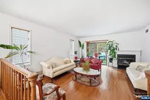 5 Mountain Ridge Rd, Bloomingdale, NJ 07403 - Photo 16