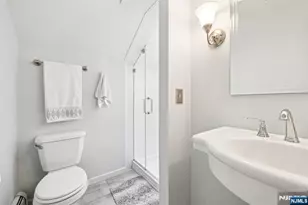418 Pines Lake Dr, Wayne, NJ 07470 - Photo 28