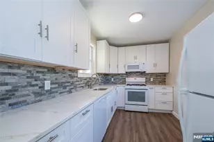 238 Van Ave, Pompton Lakes, NJ 07442 - Photo 16