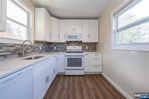 238 Van Ave, Pompton Lakes, NJ 07442 - Photo 14