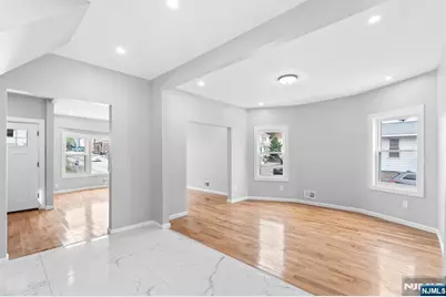 140 Brookside Avenue, Irvington, NJ 07111 - Photo 8