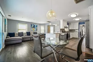 16 Windsor Dr, Park Ridge, NJ 07656 - Photo 6