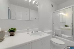 6 Horizon Road 2209, Fort Lee, NJ 07024 - Photo 38