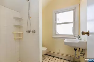 31 6th Ave, Clifton, NJ 07011 - Photo 30