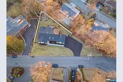 580 Nordhoff Drive, Leonia, NJ 07605 - Photo 8