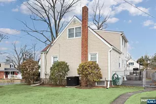 7 Overlook Dr, Dumont, NJ 07628 - Photo 38