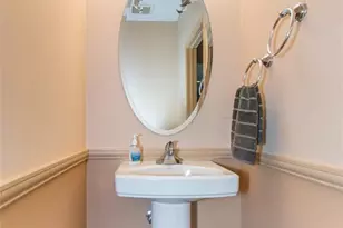 404 Manchester Dr, Nutley, NJ 07110 - Photo 6