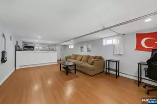 229 Baldwin Ave, Hasbrouck Heights, NJ 07604 - Photo 20