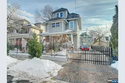 24 White Terrace, Newark, NJ 07108 - Photo 2