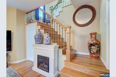 24 White Terrace, Newark, NJ 07108 - Photo 6