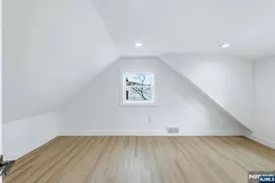 219 Sanzari Pl, Maywood, NJ 07607 - Photo 30