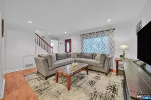 22 Woodlot Rd, Wayne, NJ 07470 - Photo 6