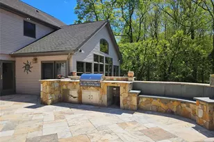 285 Chestnut Ridge Rd, Woodcliff Lake, NJ 07677 - Photo 8