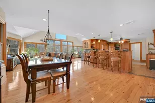 285 Chestnut Ridge Rd, Woodcliff Lake, NJ 07677 - Photo 24