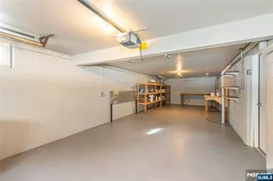 9 Windermere Rd, Montclair, NJ 07043 - Photo 28