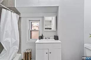 9 51st St, Bayonne, NJ 07002 - Photo 8