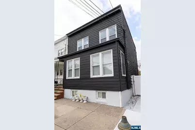 586 11th Street, Newark, NJ 07107 - Photo 18