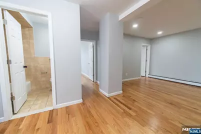 586 11th Street, Newark, NJ 07107 - Photo 16