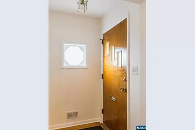 9 Glenfield Road, Glen Ridge, NJ 07028 - Photo 4