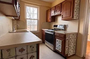 5 Roosevelt Pl 4A, Montclair, NJ 07042 - Photo 6