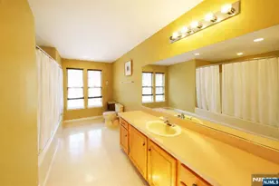 30 Goldfinch Rd, Jackson, NJ 08527 - Photo 12