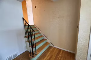 35 18th Ave, Elmwood Park, NJ 07407 - Photo 16