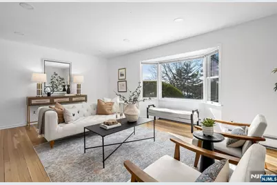 15 Cobbler Lane, Mahwah, NJ 07430 - Photo 6