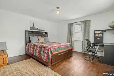 8 Highmont Terrace, Montclair, NJ 07042 - Photo 18