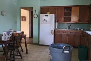 21 Sampson St, Saddle Brook Township, NJ 07663 - Photo 8