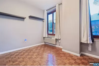 100 Old Palisade Road L7 #L7, Fort Lee, NJ 07024 - Photo 8