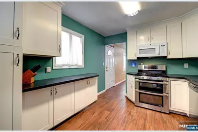 2 Marvin Road, Pequannock Township, NJ 07444 - Photo 6