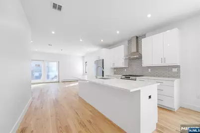 762 Williams Place B #B, Cliffside Park, NJ 07010 - Photo 12
