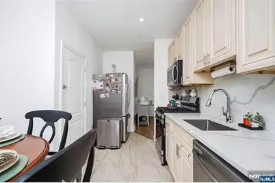 9005 Smith Avenue, North Bergen, NJ 07047 - Photo 12