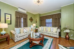 58 Osborne St, Bloomfield, NJ 07003 - Photo 4