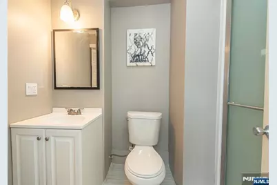 204 E Lindsley, Cedar Grove, NJ 07009 - Photo 18