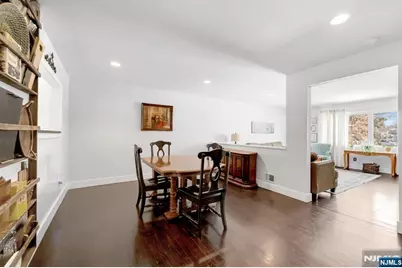 490 Albert Place, New Milford, NJ 07646 - Photo 12