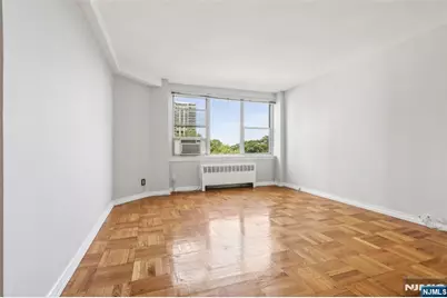 1450 Palisade Avenue 5J #5J, Fort Lee, NJ 07024 - Photo 14