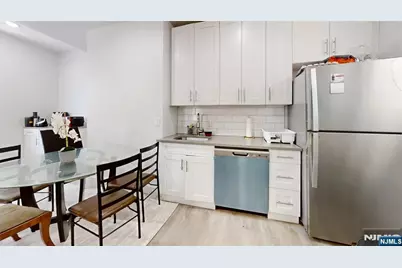 368 Elm Street, Newark, NJ 07105 - Photo 12