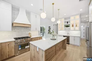 11 Hawthorne Dr, Livingston, NJ 07039 - Photo 10