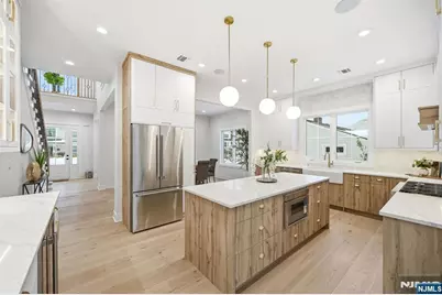 11 Hawthorne Drive, Livingston, NJ 07039 - Photo 12