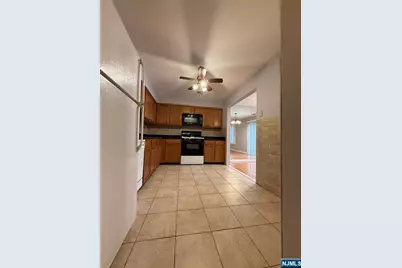 474 Forest Street 11 #11, Kearny, NJ 07032 - Photo 12