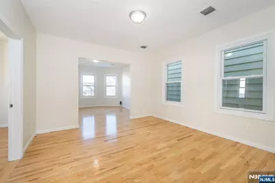 1022 E 22nd, Paterson, NJ 07513 - Photo 14