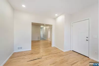 1022 E 22nd, Paterson, NJ 07513 - Photo 4