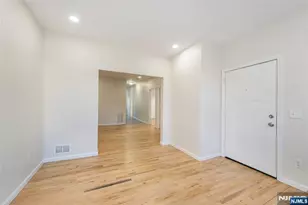 1022 E 22nd, Paterson, NJ 07513 - Photo 4