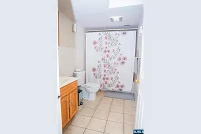 343 Sussex Avenue, Newark, NJ 07107 - Photo 18