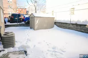 343 Sussex Ave, Newark, NJ 07107 - Photo 20