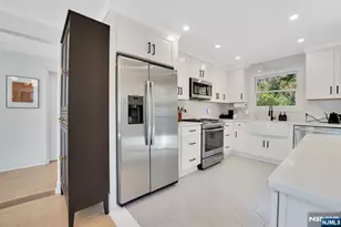 180 Highfield Ln, Nutley, NJ 07110 - Photo 10