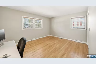 17 Pascack Road, Park Ridge, NJ 07656 - Photo 18