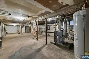 194 Saddle River Rd, Saddle Brook Township, NJ 07663 - Photo 32